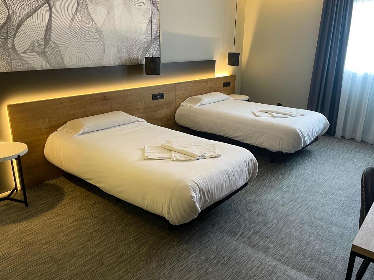 Area 507 Hotel Outeiro de Rei Екстериор снимка
